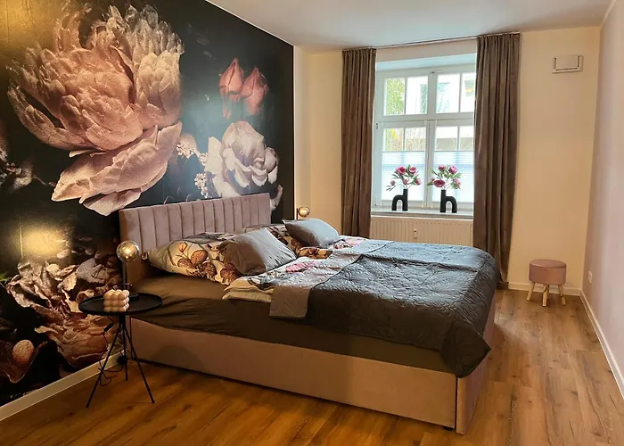 Aner 3 Deluxe Apartment Pepe